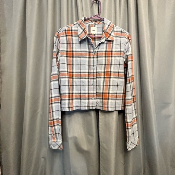 Vans Tops - Vans Cropped Button Up Flannel, Size Med Blue/Grey